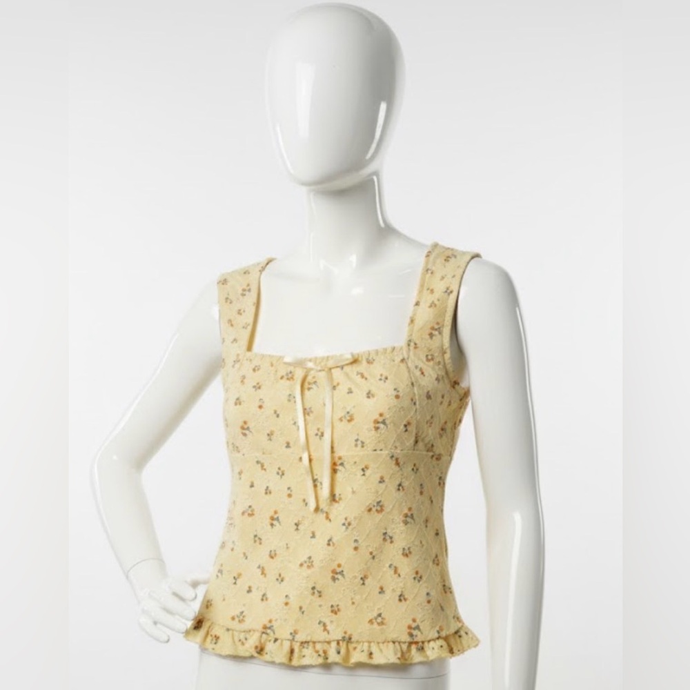 Electric Family Floral Yellow Top